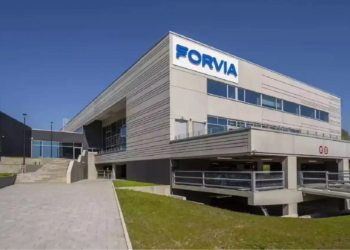 FORVIA recrute Plusieurs Profils (07) Postes